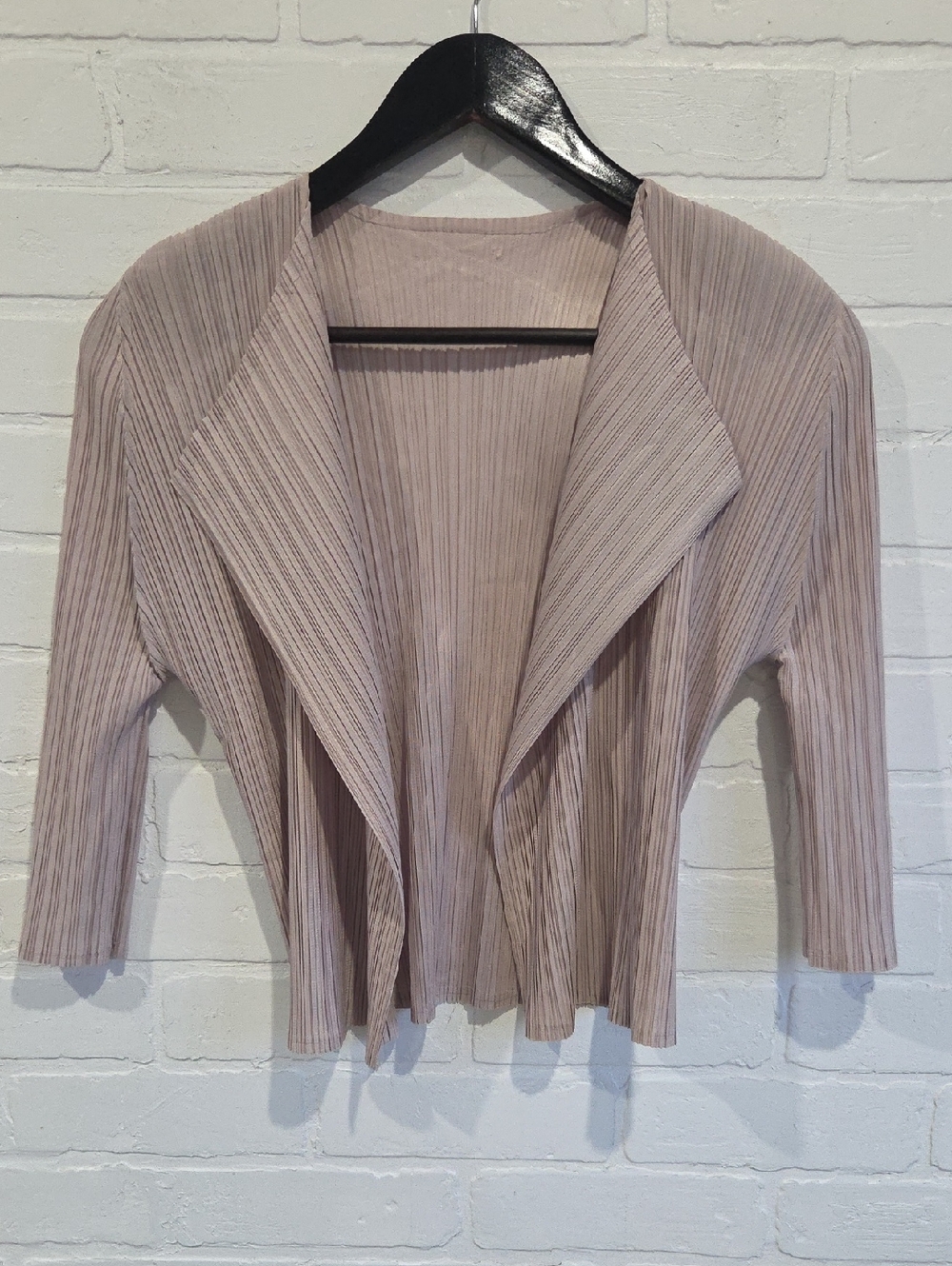 Janie Pleated Open-Front Cardigan in Tan